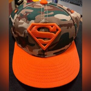 Under Armour Superman Youth S/M Baseball Cap Hat Camo and Deer Hunters
